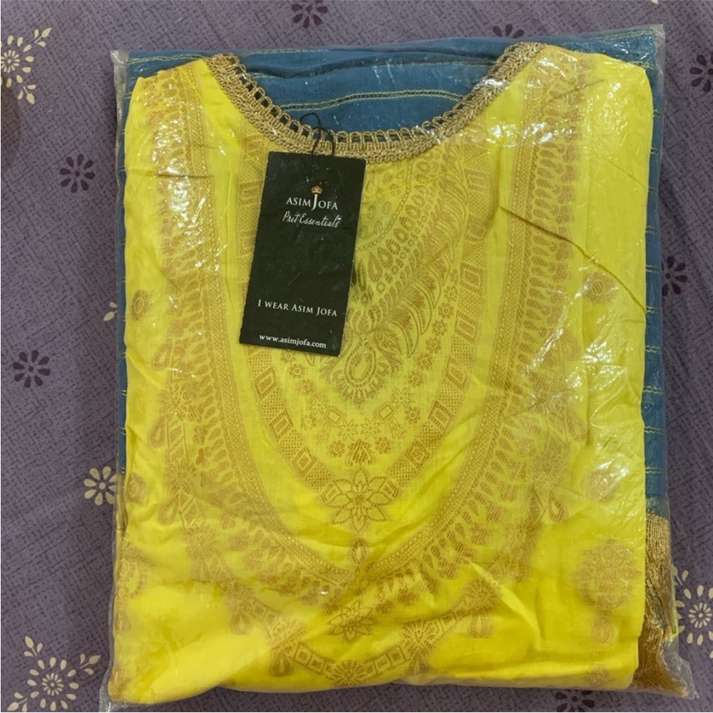 Asim Jofa Dress - Picture 16 of 16